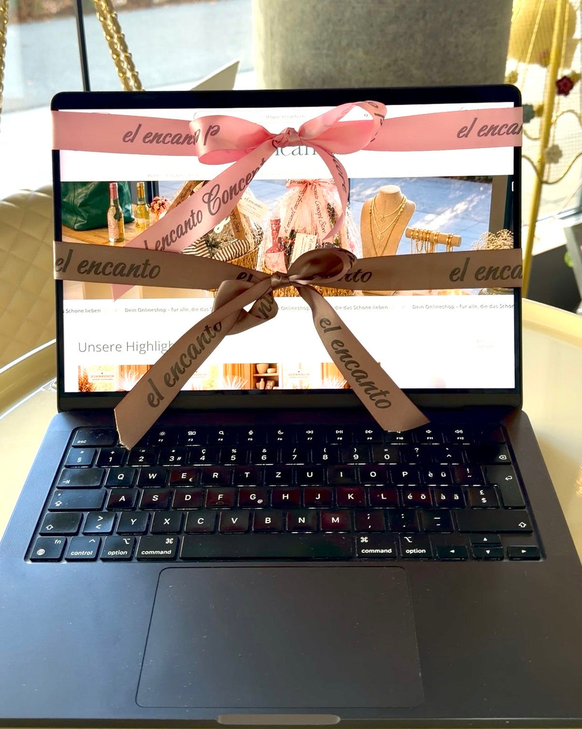 el encanto geht online – Lieblingsstücke, Geschenkideen & Genuss aus Zürich