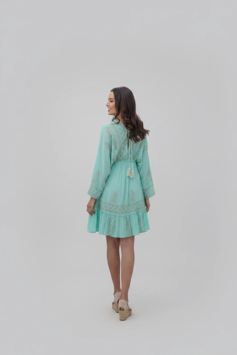 Aquamarinfarbenes Boho-Kleid mit Stickerei – Rückansicht