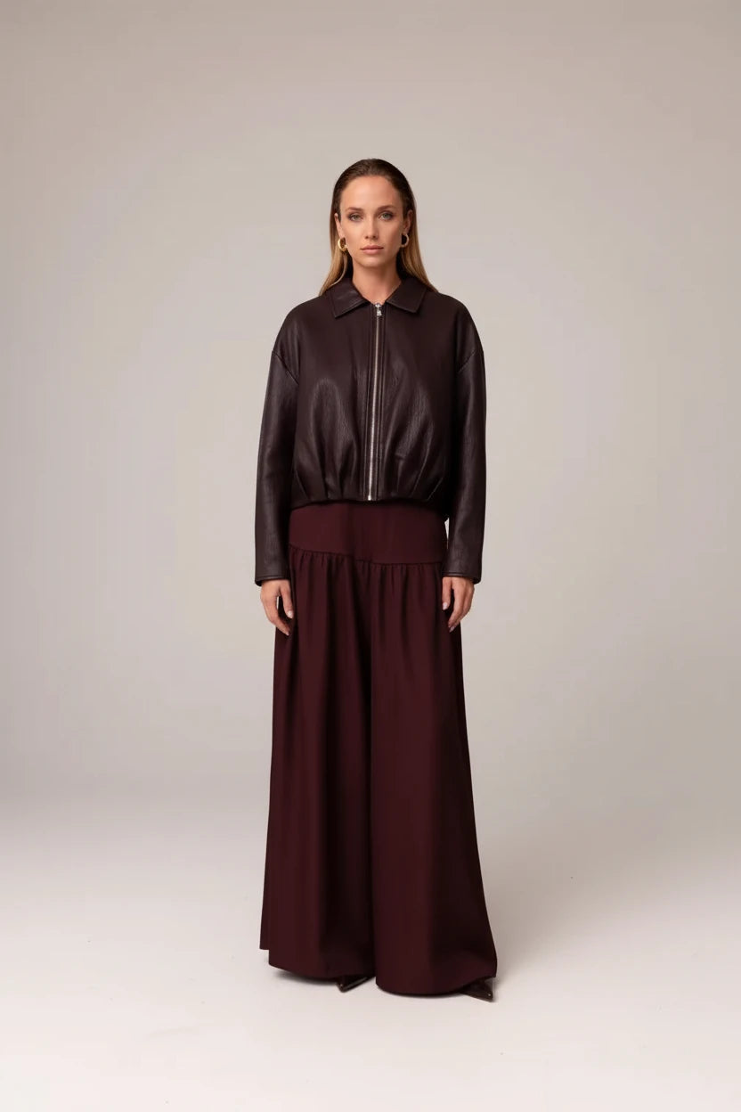 Damenjacke in Choco mit Reissverschluss – kompletter Look