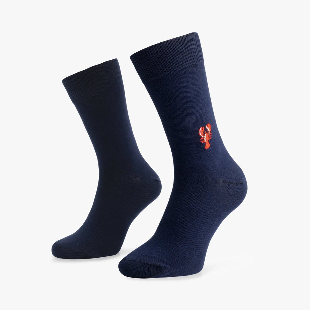 Dunkelblaue Socken mit Hummer-Motiv
Seitlich