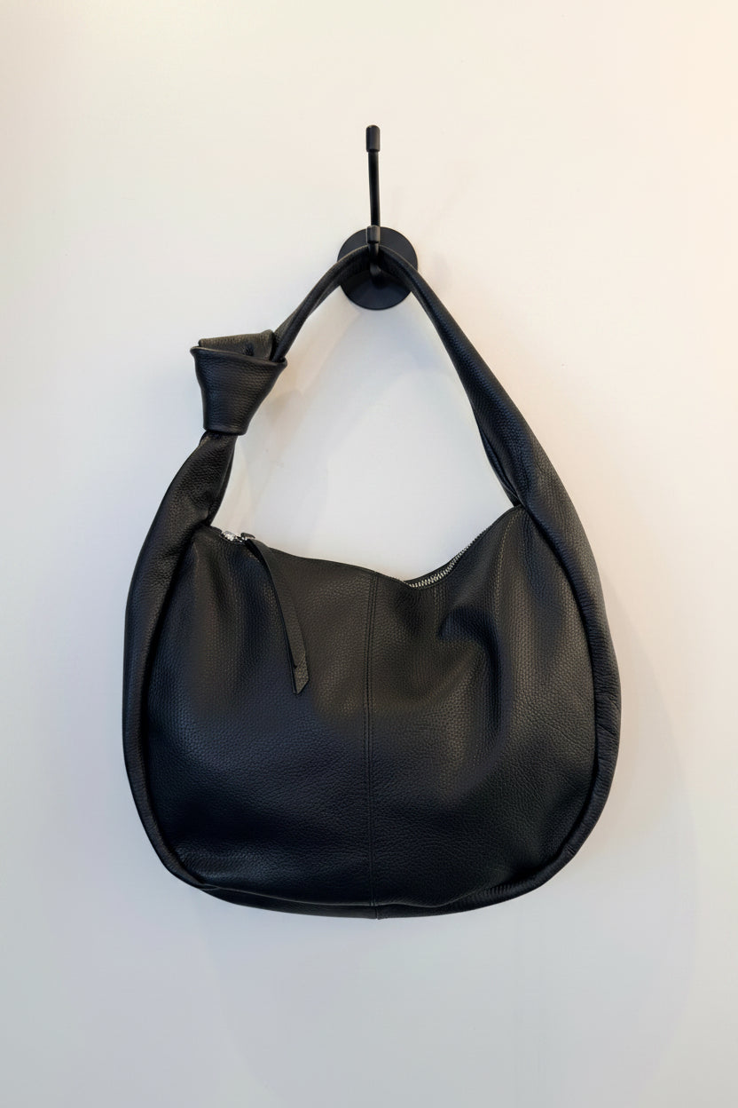 Schwarze Ledertasche aus Echtleder Made in Italy