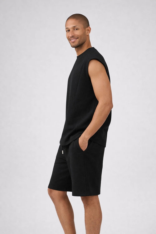 Schwarzes ärmelloses Herrenshirt und Shorts aus Baumwolle
